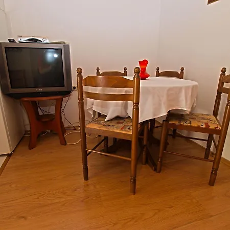 Valter 613 Apartment