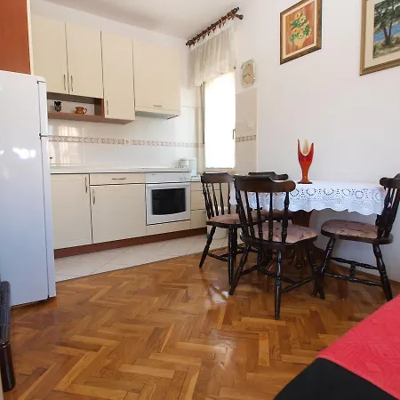 Valter 613 Apartment Pula