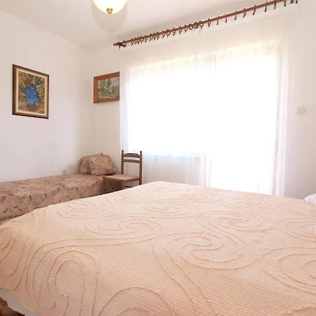 Valter 613 Διαμέρισμα Πούλα