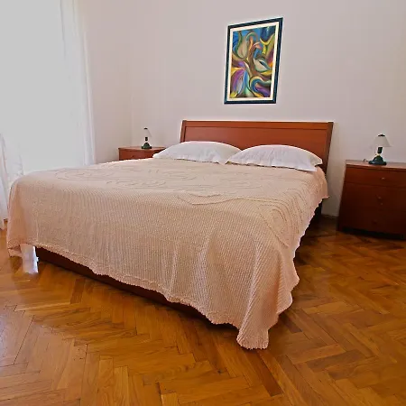 Apartment Valter 613 Pula